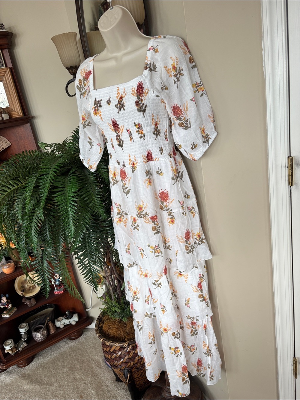 J. Gee White Boho Floral Tiered Maxi Dress Smocked Bodice Ruffle Puff Sleeves - Picture 7 of 15